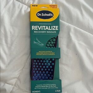 Dr. Scholl's Revitalize Recovery Insoles - Blue and Green